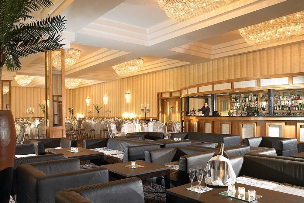 Garryvoe Hotel แบลลีคัตตอน ภายนอก รูปภาพ
