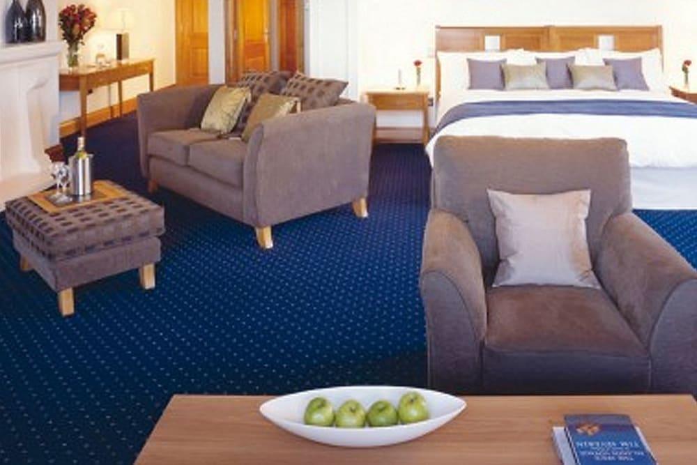 Garryvoe Hotel แบลลีคัตตอน ภายนอก รูปภาพ