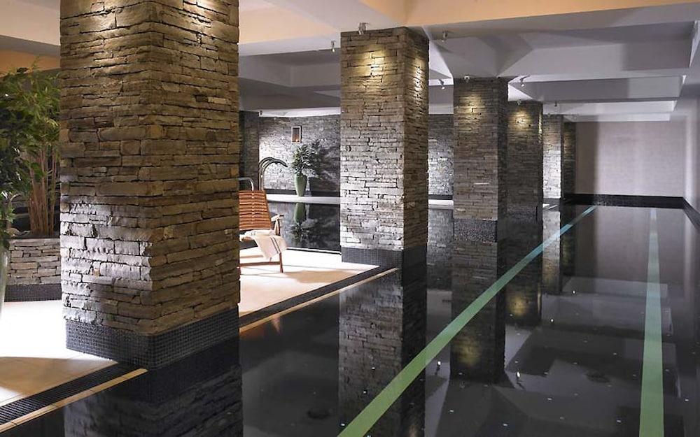 Garryvoe Hotel แบลลีคัตตอน ภายนอก รูปภาพ