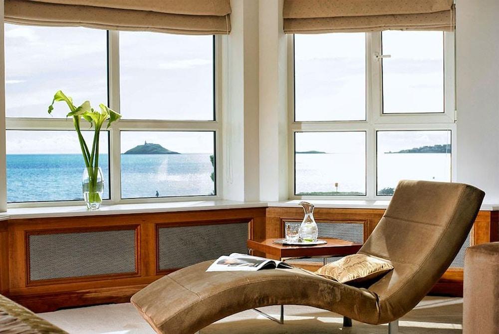 Garryvoe Hotel แบลลีคัตตอน ภายนอก รูปภาพ