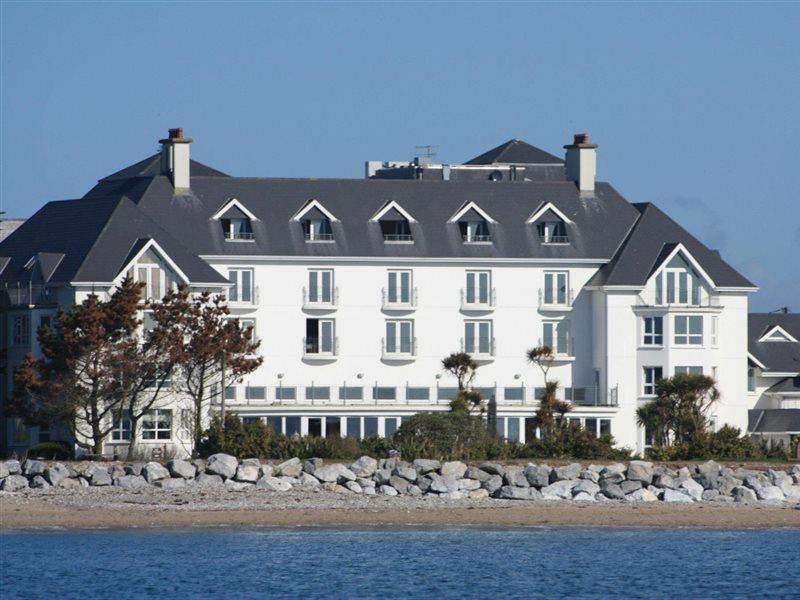 Garryvoe Hotel แบลลีคัตตอน ภายนอก รูปภาพ