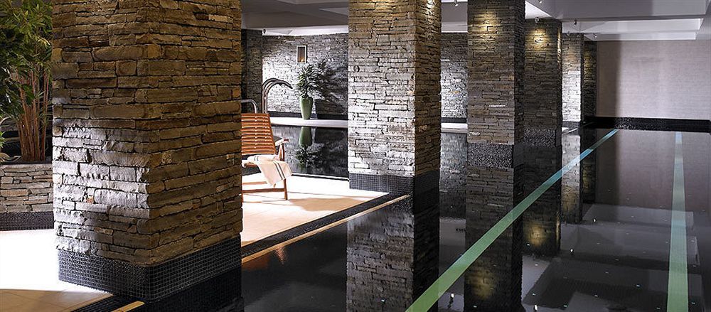 Garryvoe Hotel แบลลีคัตตอน ภายนอก รูปภาพ